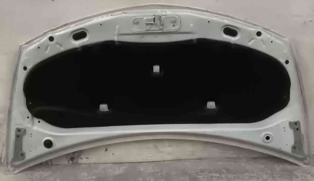 Capot - RENAULT CLIO III