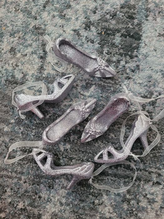 Zestaw pantofelków na choinkę