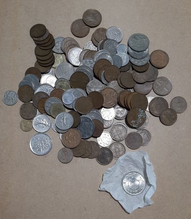 Moeda 50 centavos PT Anos 1970, 1976 e 1979