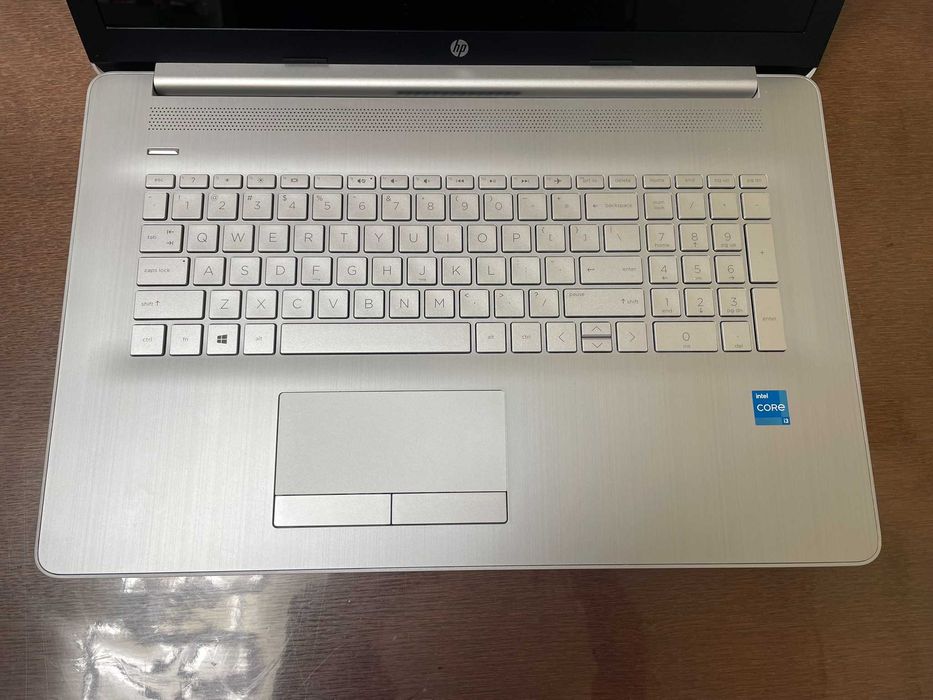 Ноутбук 17 HD+ HP 17-by4013dx (i3-1115G4/8Gb/SSD 256Gb/Intel 11gen)
