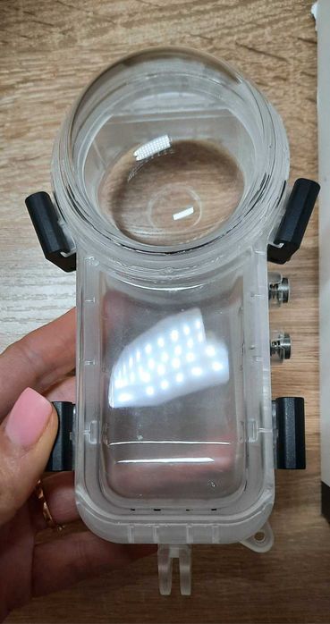 Кейс Insta360 X5 Invisible Dive Case