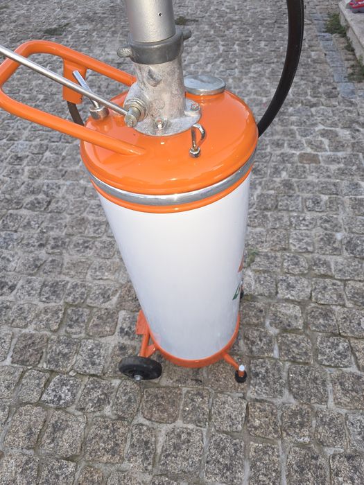 Bomba gasolina mistura