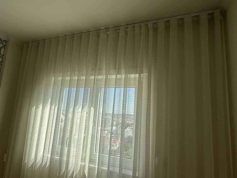 Cortinados com calha