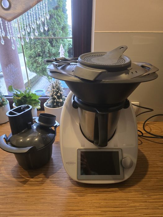 Thermomix robot wielofunkcyjny.