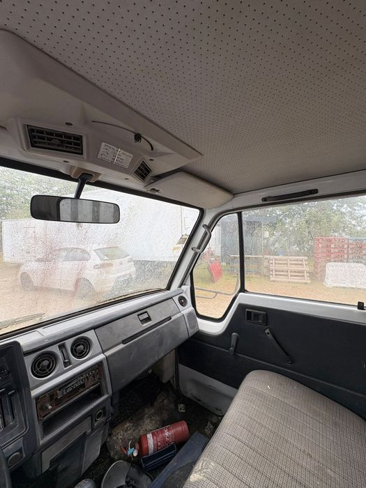 Cabine Toyota dina 250 para venda
