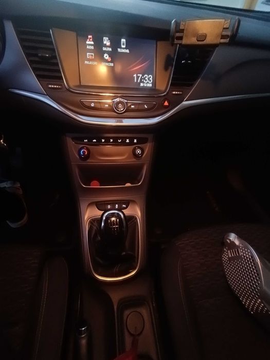 Opel Astra K 1.6 sporttourrer de 2016