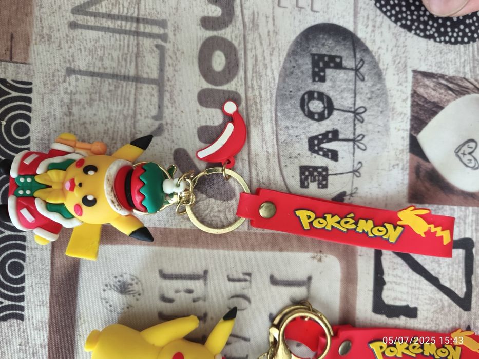 3 porta chaves Picachu