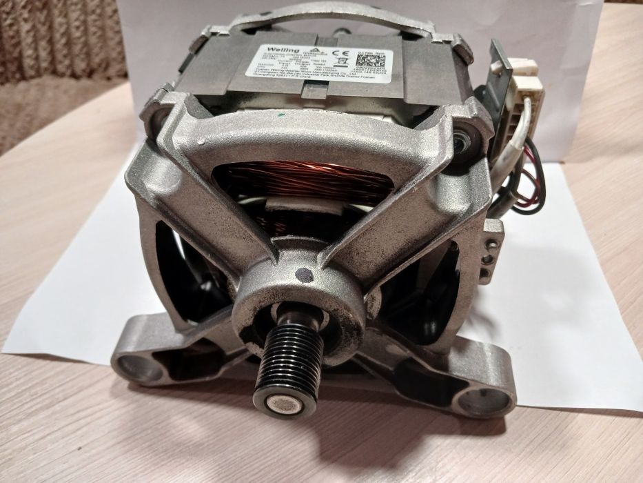 Мотор Welling HXG-146-52-50 до пральної машини WESTFROST + реміньL