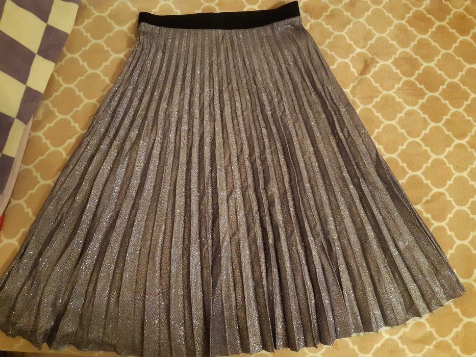 Spódnica Bershka mataliczna Fioletowa