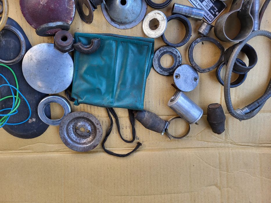 Pakiet części motocyklowych WSK 125 175 oś klakson pokrowiec Simson WF