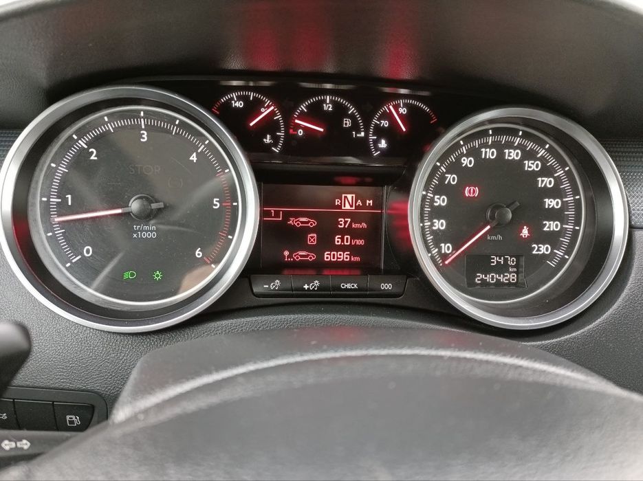 Peugeot 508sw 1.6 hdi automática