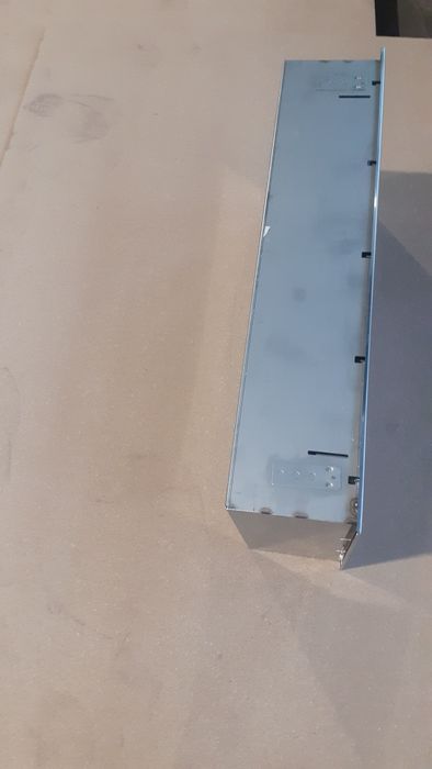 Śmietnik pod tynkowy stał nierdzewna