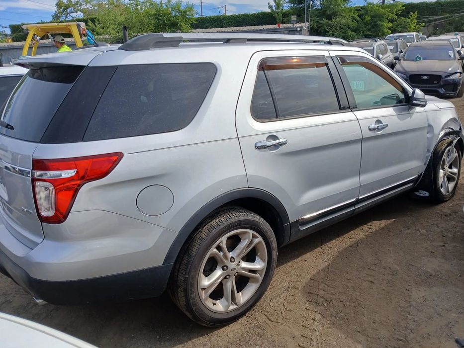 Ford Explorer Limited/17.08 w Polsce!/Cena z akcyzą/Niski przebieg/Mała szkoda