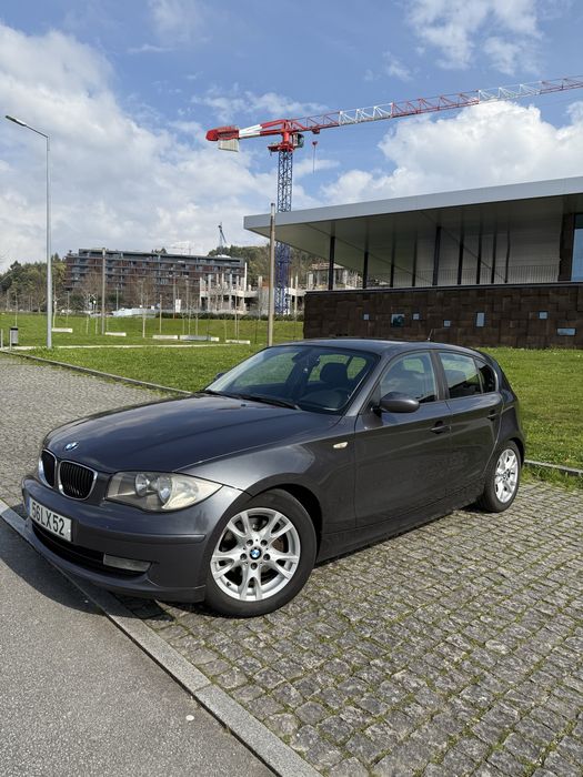 BMW 118d 143cv 2007 – 5 portas – Extras M – Bancos aquecidos – GPS