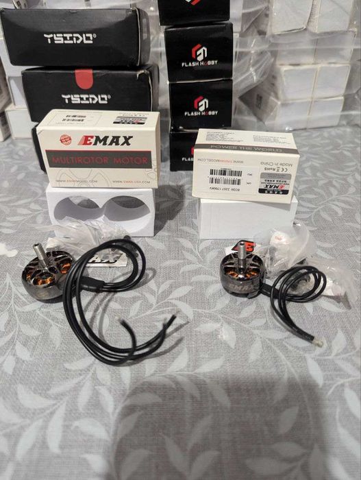 Двигуни для ФПВ 2807-1300KV\2207-1500,1900KV. Emax Eco2, Ysido, Hobby