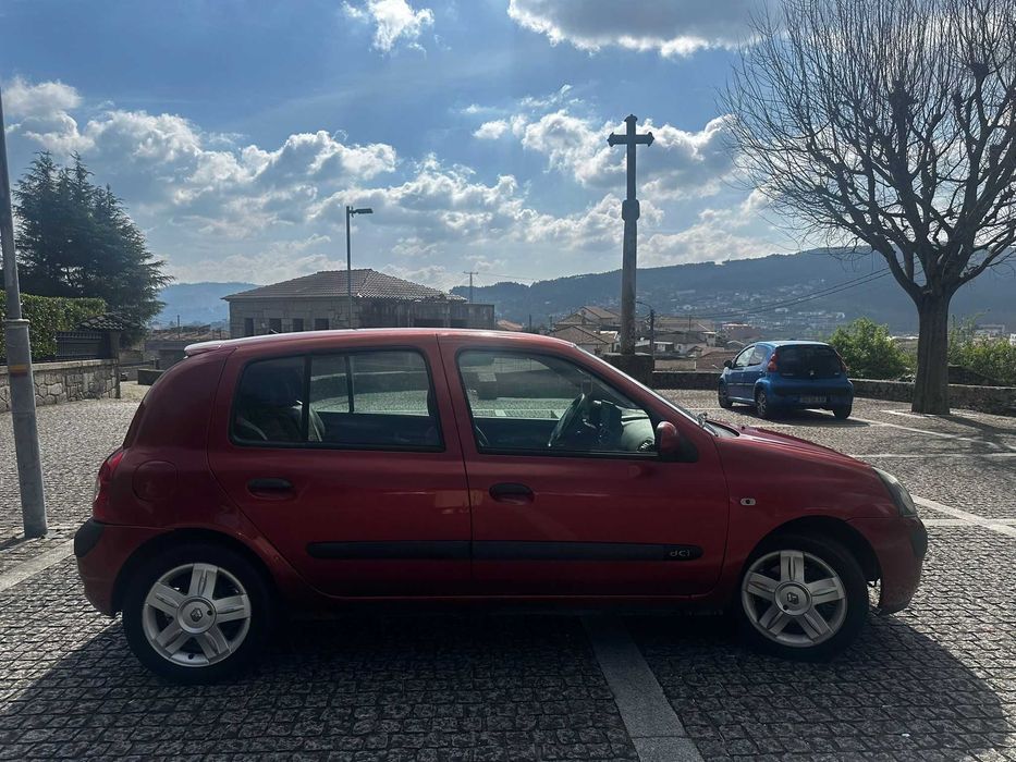 Renault Clio 1.5 dCi - Diesel 2004