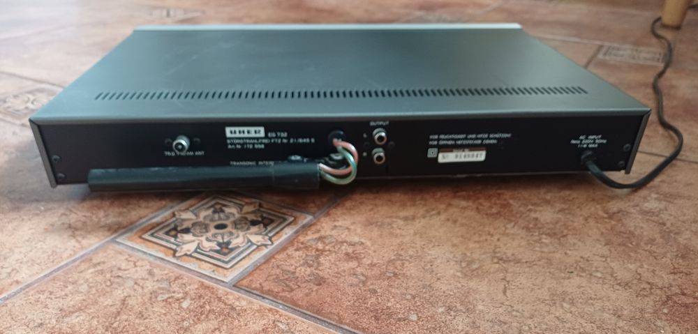 Тюнер UHER EG-732