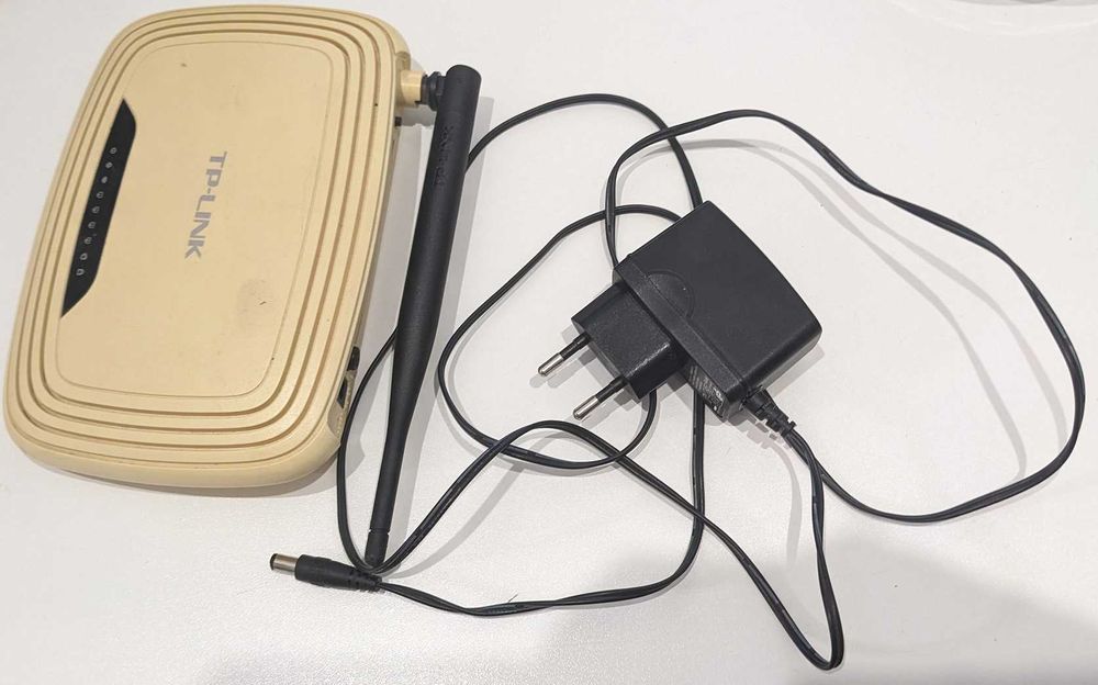 WiFi роутер TP-Link TL-WR740N робочий стан, без проблем