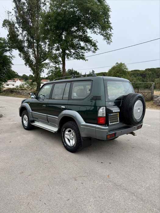Toyota Land Cruiser D-4D KDJ95