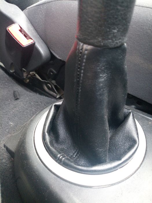 Чехол Кпп VW fox