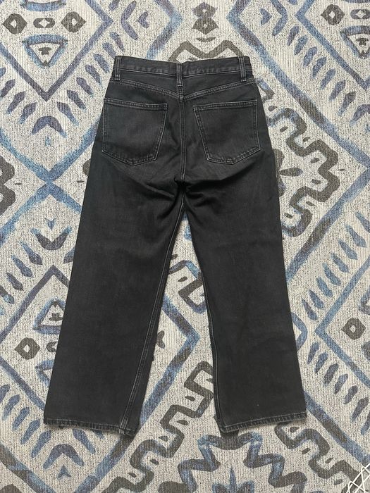 Czarne spodnie Mango