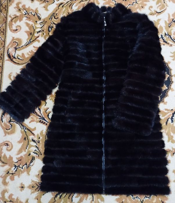 Продам шубу Норка. Розмір S (44).