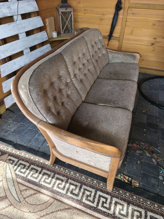 Sofa do renowacji