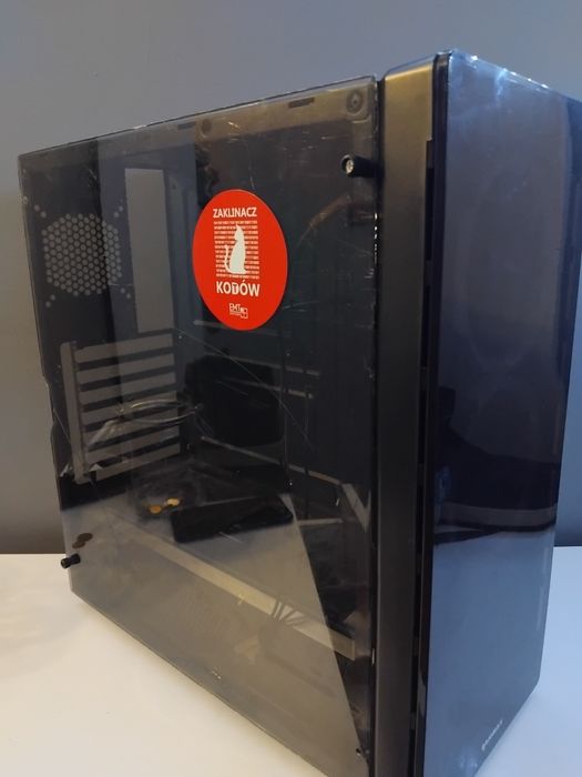Obudowa Raidmax Neon ARGB G21FWB – nowoczesny design i podświetlenie