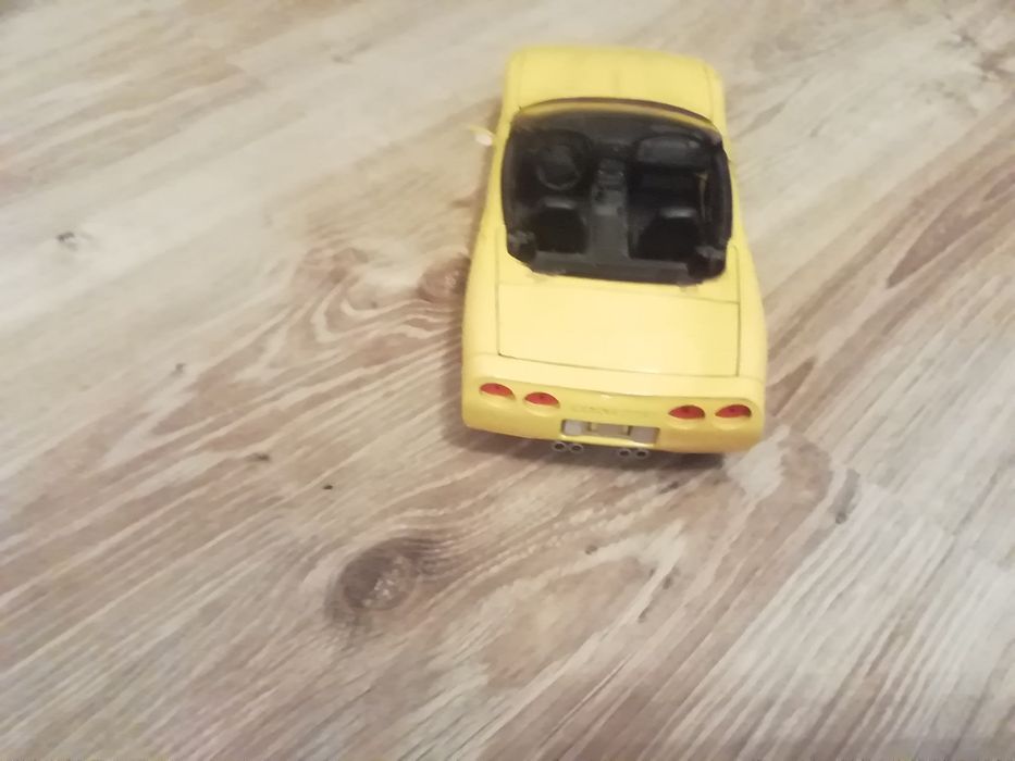 Samochód matchbox corvette