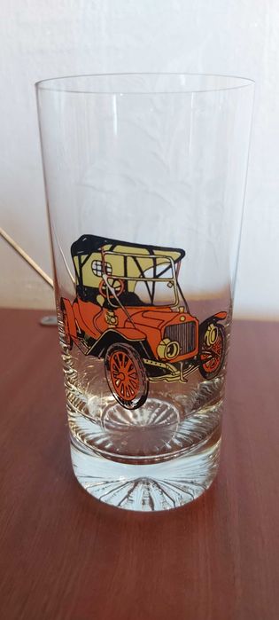 Kolekcja 6 szklanek antycznych rzadkich samochody komplet