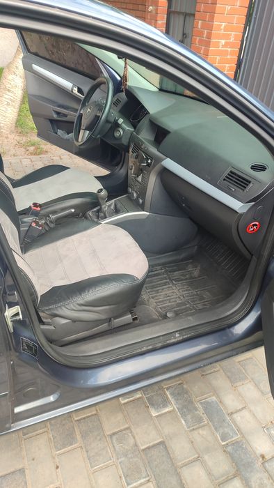 Продам opel astra в гарному стані