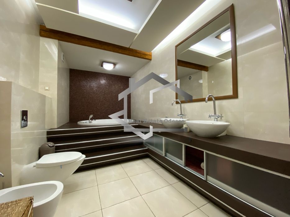 Сдам 4к квартиру Парк Шевченко Ланжерон Отрада трасса здоровья Джакузи