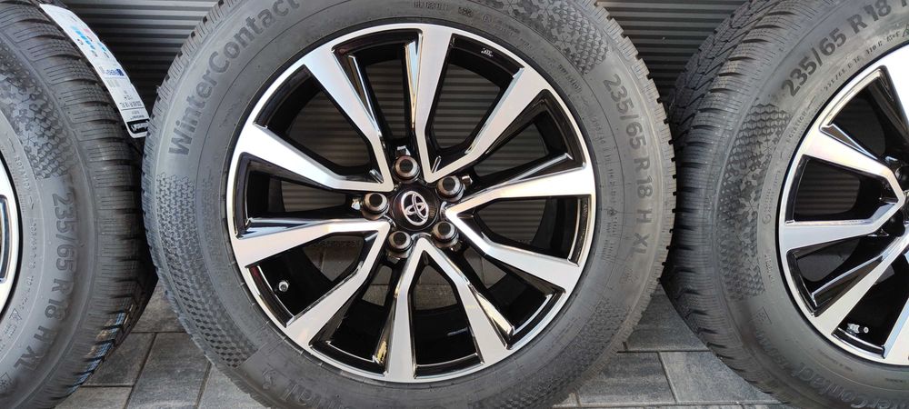 Koła Zimowe Alufelgi 5x114,3 Toyota Highlander 235/65 R18 110H