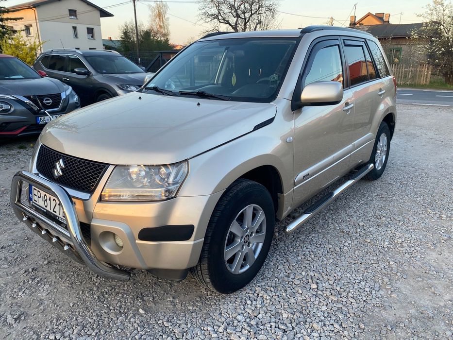 Suzuki Grand Vitara 2.0 Benz+Gaz. 140KM.Napęd 4x4,Klimatronik.Grz.fotele.HAK.Stan BDB.