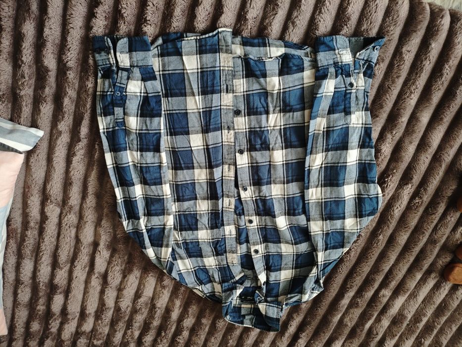 Отдам пакет висчей для девочки