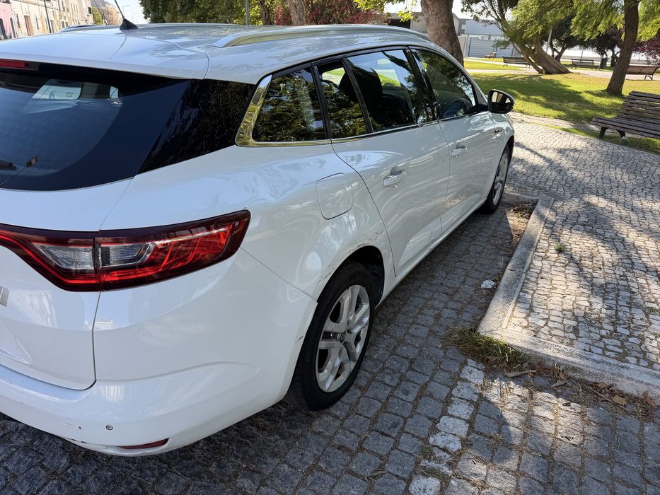 Renault megane iv