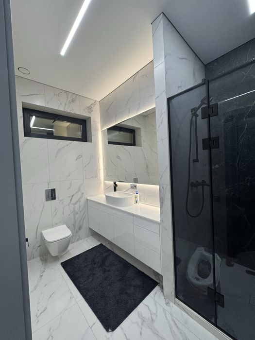 Современный уютный дом на Чубаевке / Фонтан