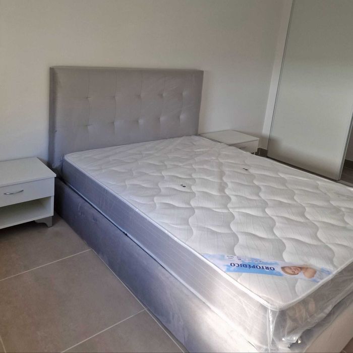 Camas de Casal Estofadas de Luxo 199€ Disp. em Várias Cores! 190x140m!