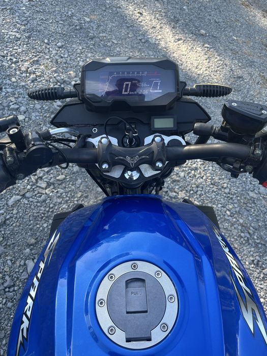 Продам Spark r 33 250