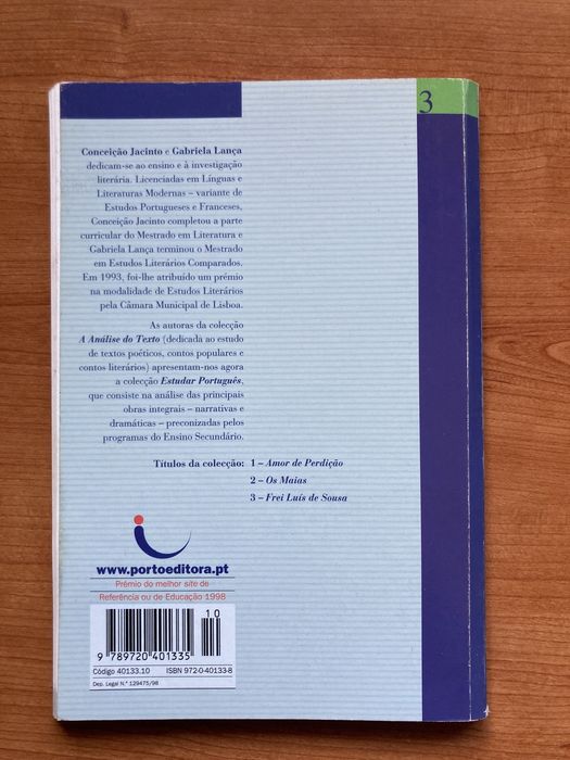 Livro “ Frei Luís de Sousa – preparação para exames “