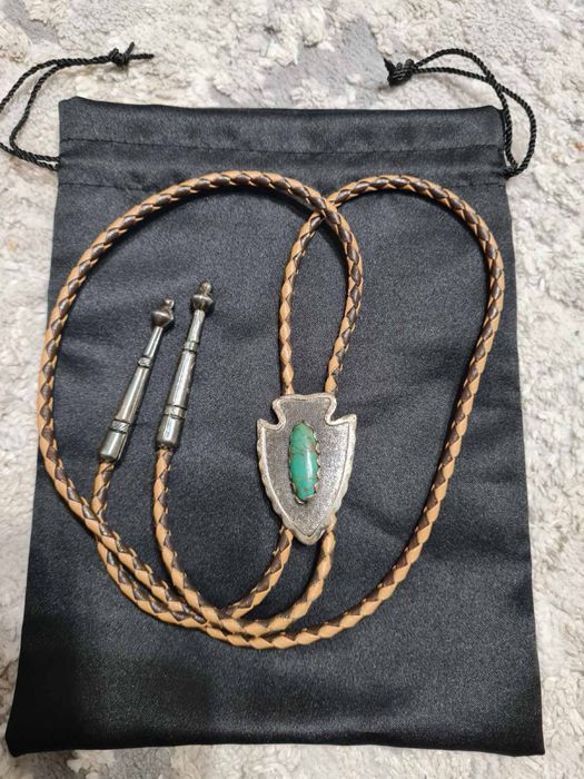 Вінтажна краватка bolo Bell