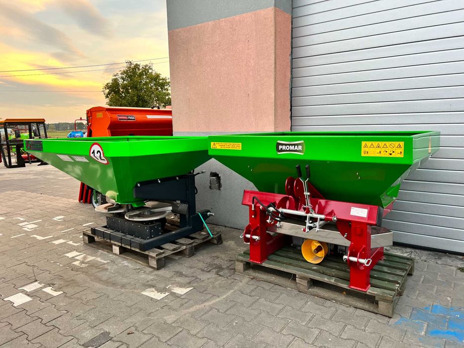 Rozsiewacz nawozów 600L 850kg DEXWAL dwutarczowy KŁOS Motyl -- RATY--