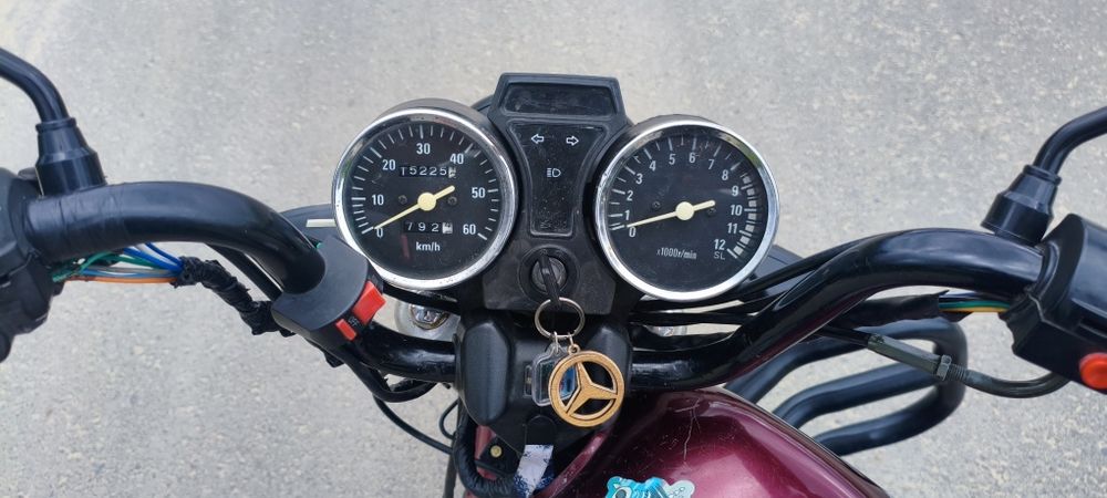 Продам альфу мустанг 125 кубів