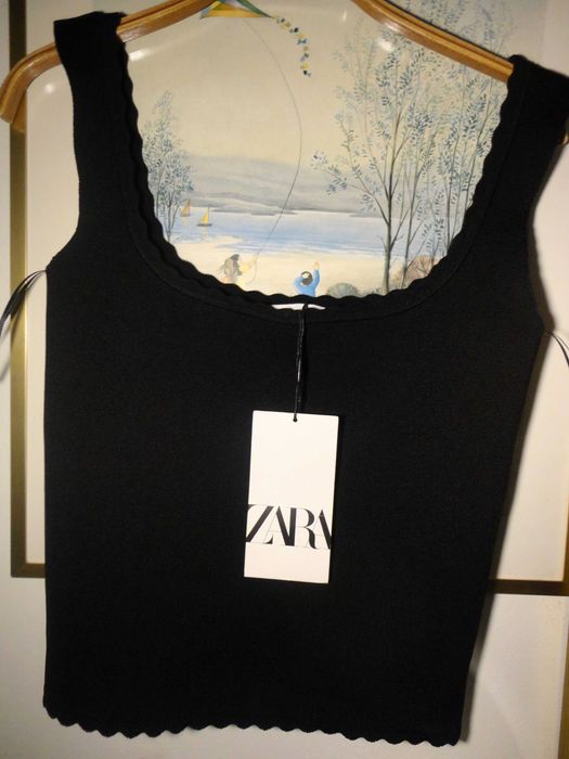 Top preto ondas Zara