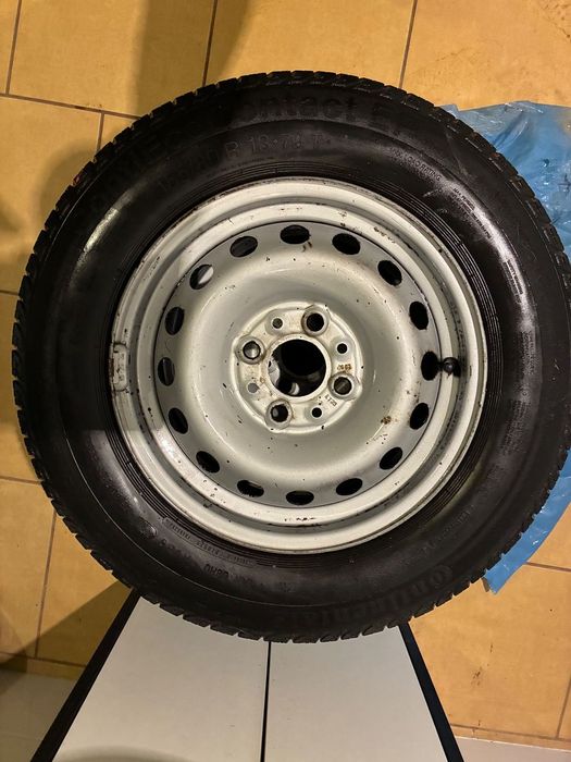 Opony z felgami stalowymi