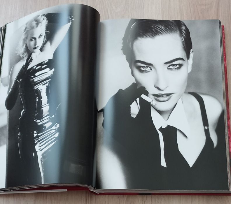 Fraulein. Ellen von Unwerth. Эллен фон Унверт: 25 500 грн. - Книги