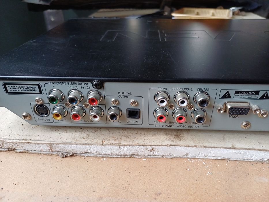 DVD програвач б/в