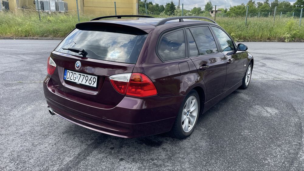 BMW 318i 143 ps e91