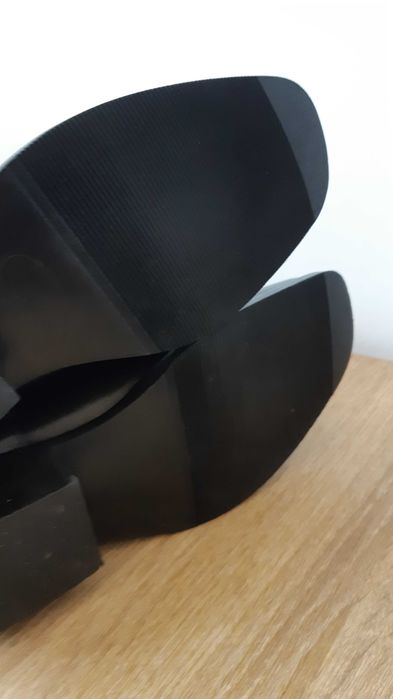 PIKOLAKI Kowbojki skórzane Dockers grupa LEVIS