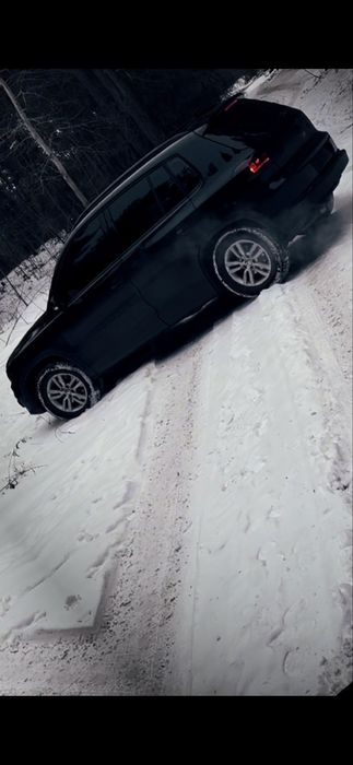 Продам фольцваген тигуан.